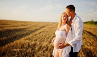 Sekss grūtniecības laikā – vai vēders ir šķērslis?