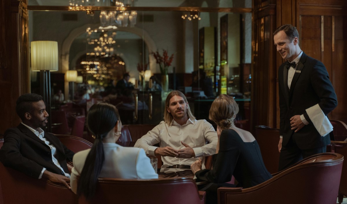 Visa patiesība par eskorta pakalpojumiem: kas tiem ir kopīgs ar prostitūciju un kur tie ir vispopulārākie?