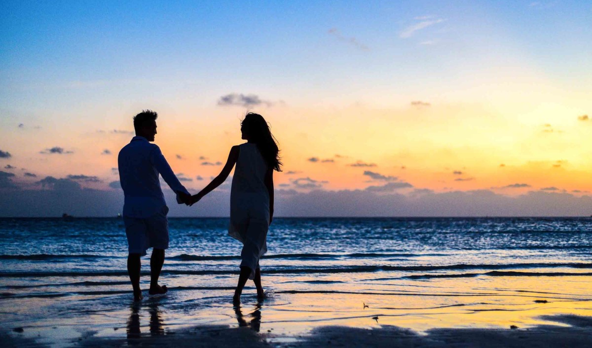 Padomi medusmēnesim: izmēģiniet šīs lietas neaizmirstamam seksam